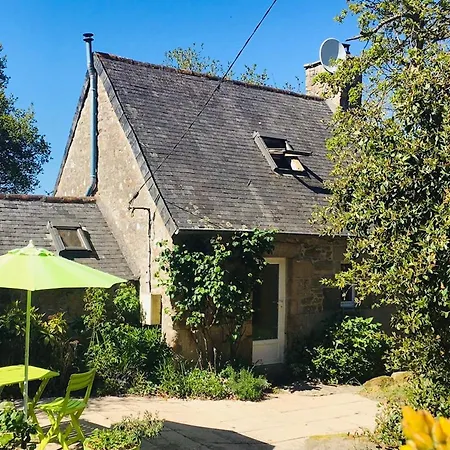 An Ti Bihan, Breton A La Campagne Ferienhaus